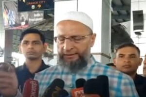 Owaisi supports Modi