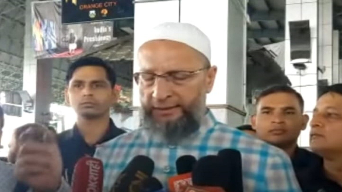 Owaisi supports Modi
