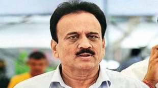 gram panchayat employees to march at girish mahajan office