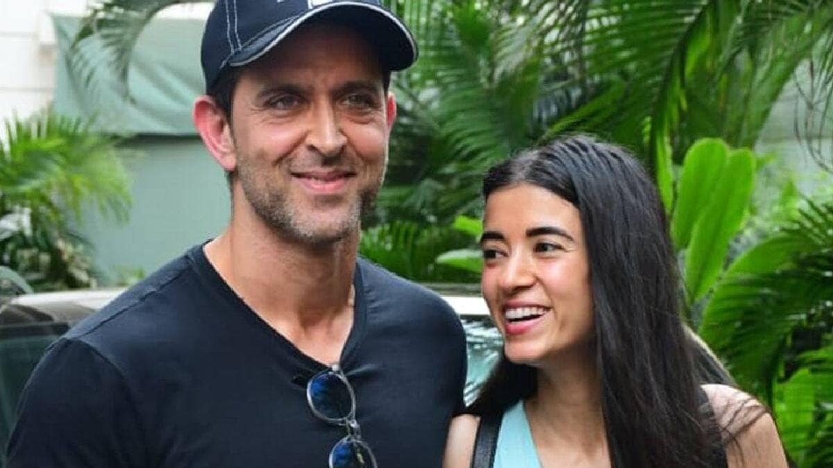 hrithik-roshan-saba-azad