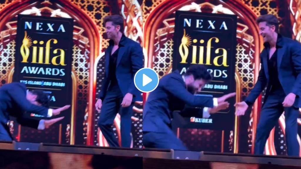 iifa viral video of hrithik roshan and vicky kaushal