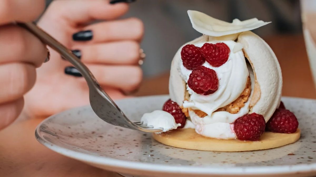 Fruit Ice Cream आता घरीच बनवा फ्रुटची कुल्फी; रेसिपी एकदा पहाच how