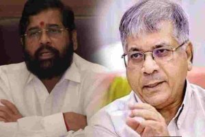 prakash ambedkar meets Eknath Shinde