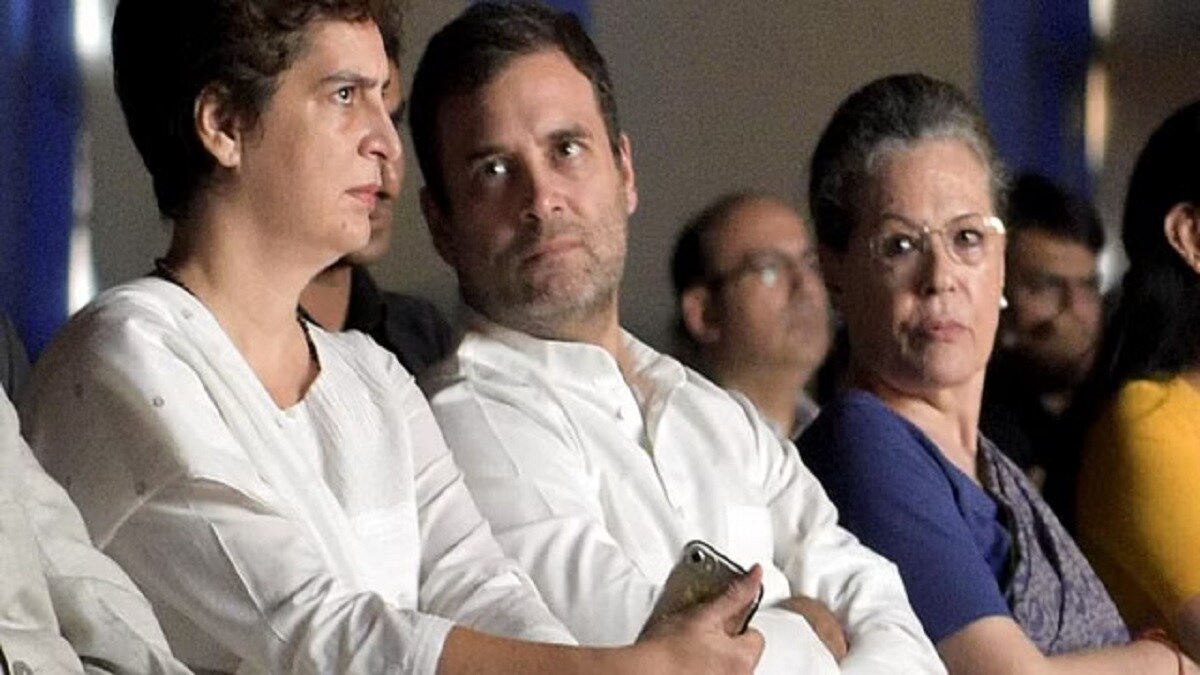 Will Congress implement the Karnataka model in Madhya Pradesh too Five big promises were made in the background of the election sgk 96