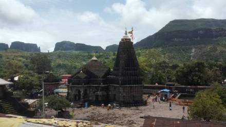 trimbakeshwar temple, entry, controversy, Nashik