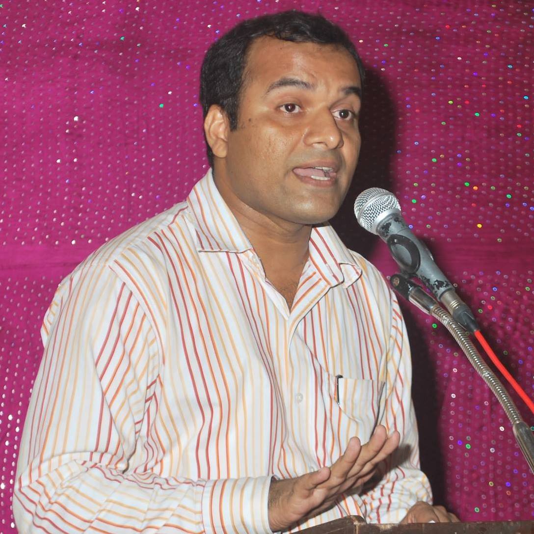 या संदर्भात खारघर पोलीस स्टेशनला स्मरणपत्रे देऊनही काहीच कृती करण्यात आली नाही. त्यामुळे आपने २४ एप्रिलला नवी मुंबई पोलीस आयुक्तांना भेटून लेखी स्मरणपत्र दिले - धनंजय शिंदे