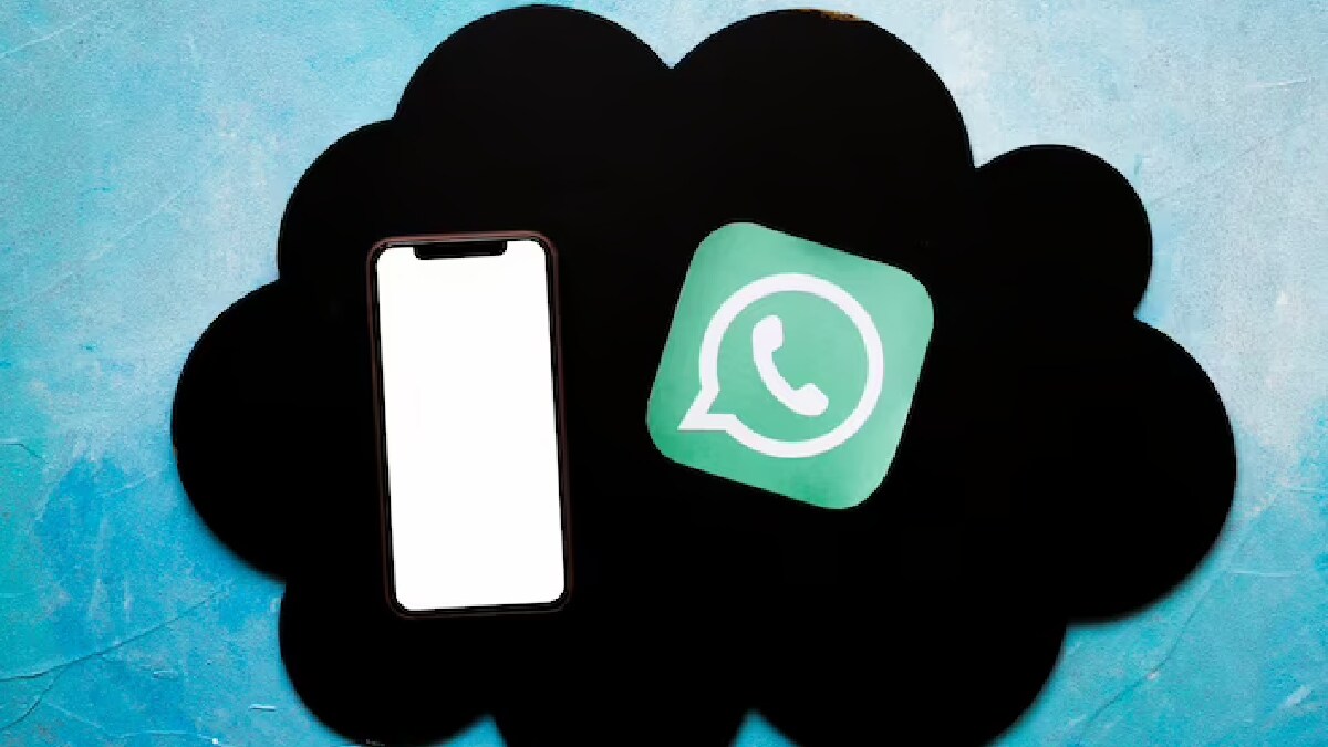 WhatsApp Location Sharing feature
