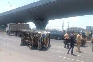 Traffic jam on Eastern Expressway mumbai