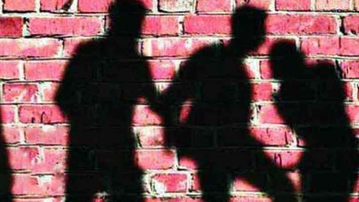 young man brutally beaten old Dombivli