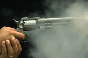 Firing in air corporator Sangli