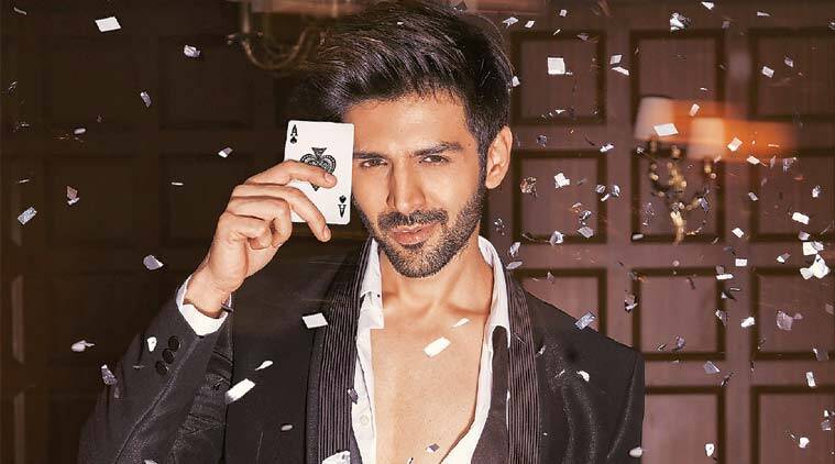 या चित्रपटासाठी कार्तिकने २५ कोटी रुपये फी घेतली असल्याचे सांगण्यात येत आहे.