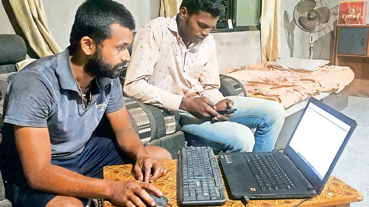 kolhapur violence business stopped due to Internet suspended in kolhapur