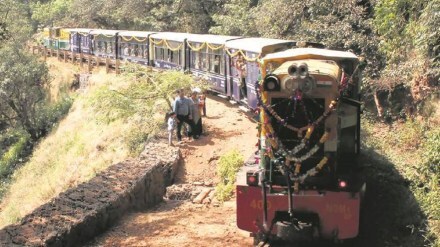 Neral Aman Lodge Mini Toy Train