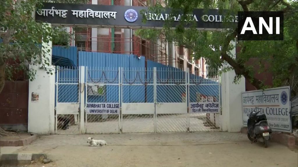 murder in delhi university south campus