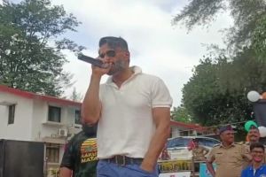 suniel shetty