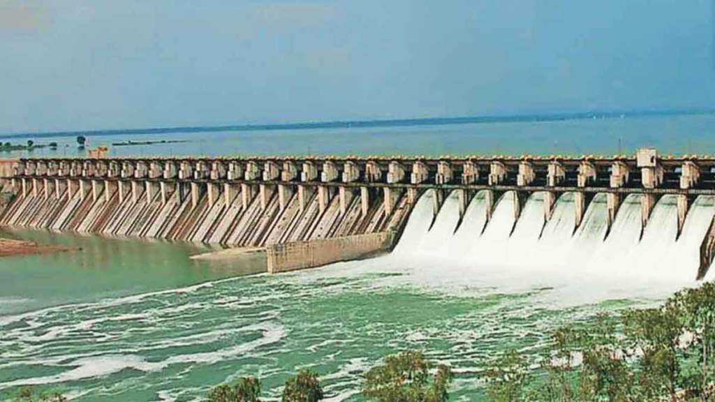 ujani dam water in chandrabhaga river in pandharpur