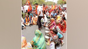 Mns protest trible over water issue chanting against Minister Gulabrao Patil jalgoan