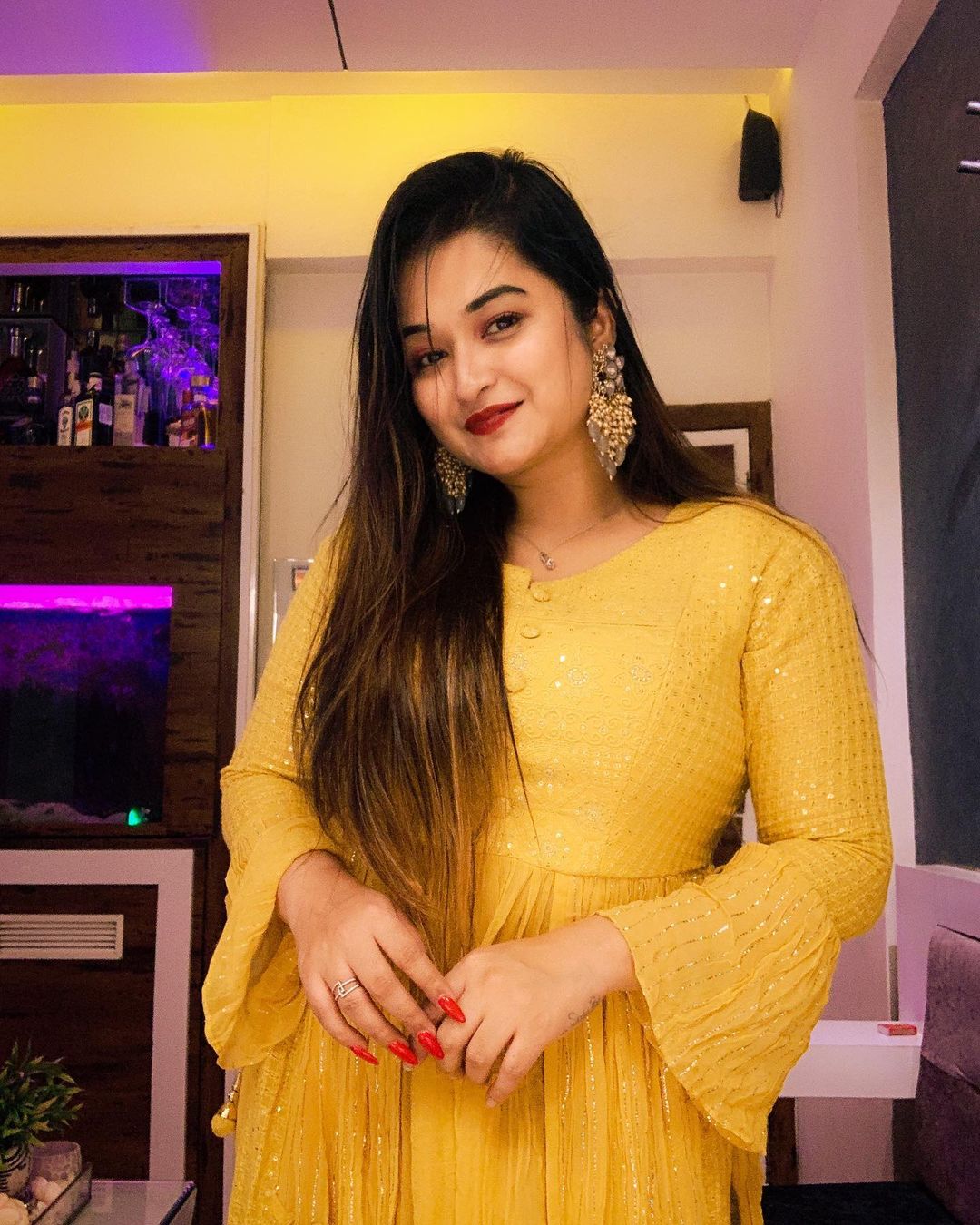 Child Artist Saisha Bhoir Information Photos