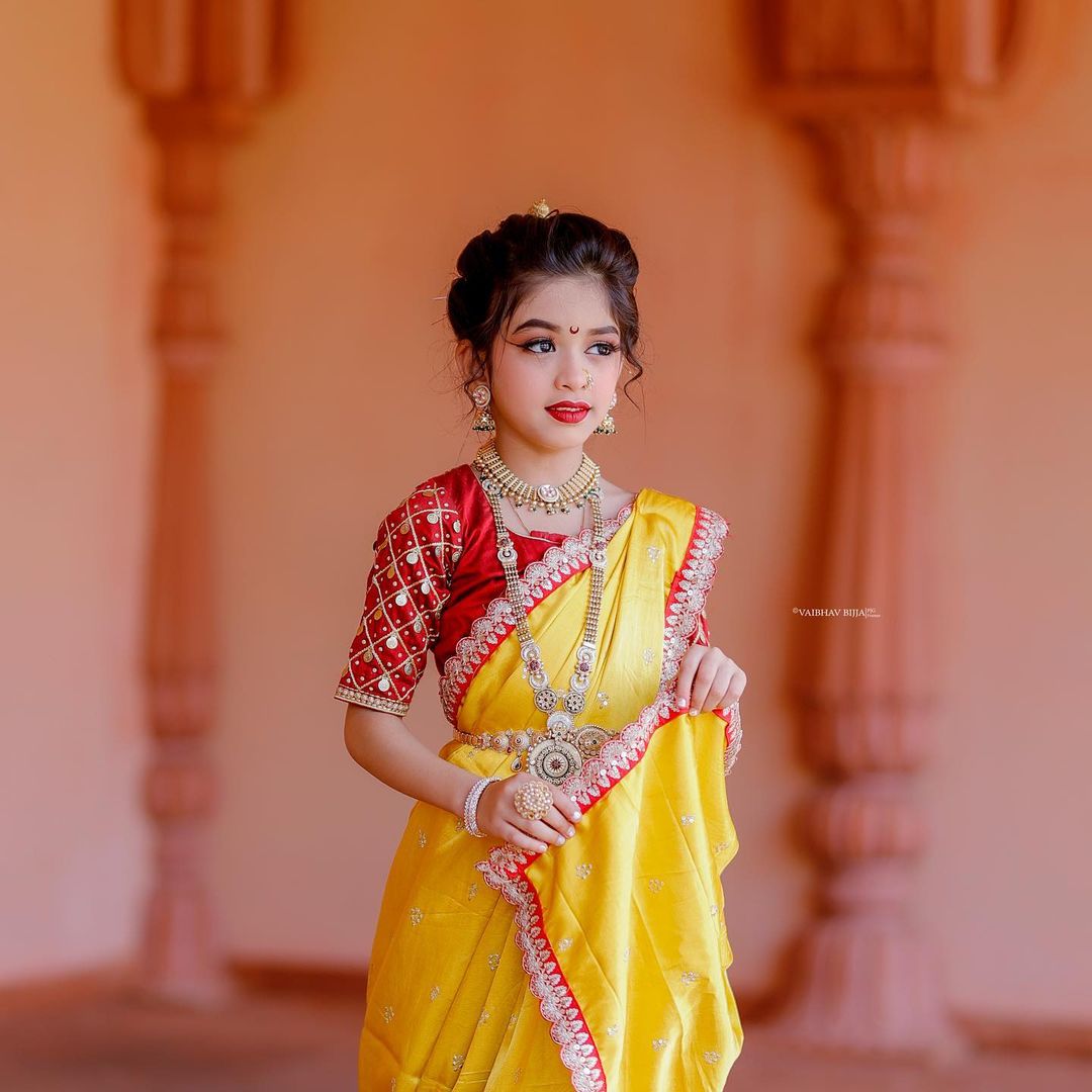 Child Artist Saisha Bhoir Information Photos