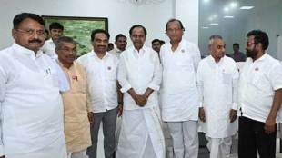 farmers union leader raghunath patil to join bharat rashtra samiti