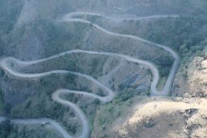 protective wall constructed chandsaili ghat traffic will closed vehicles