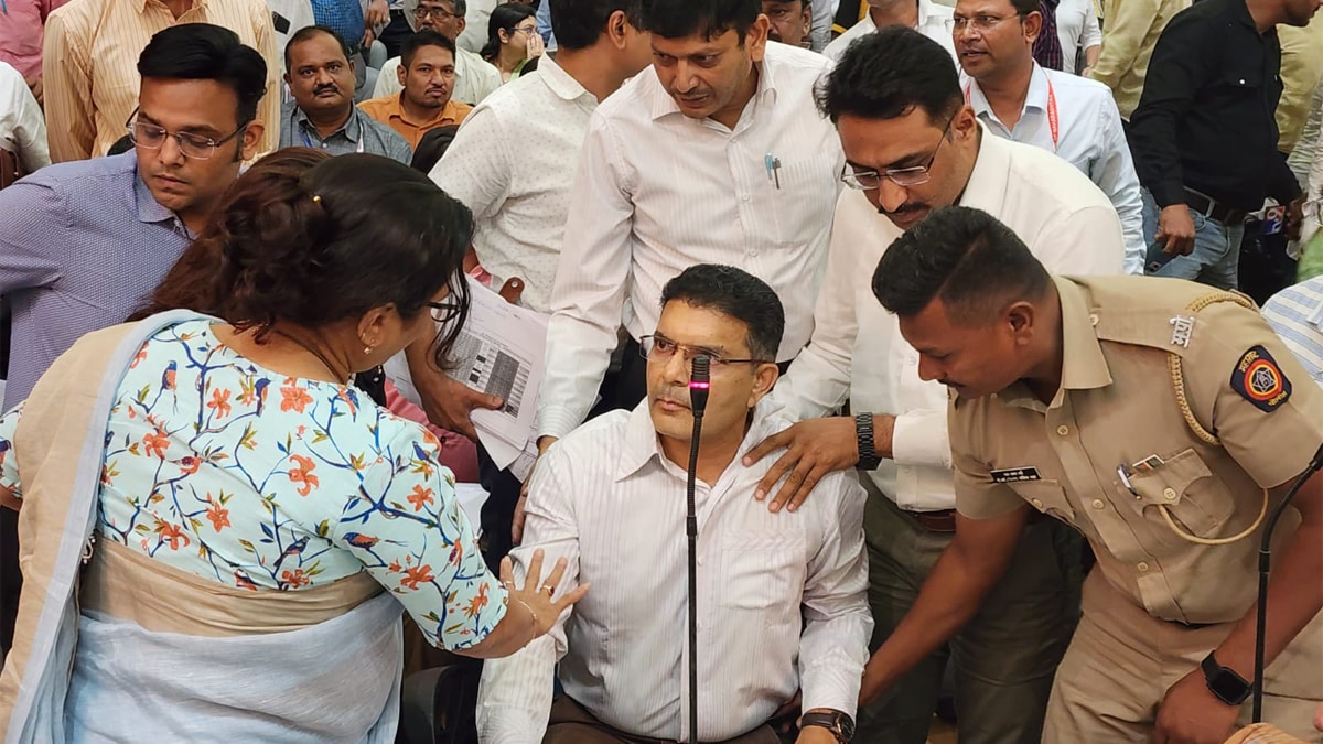 When Suhas Kande asked Arjun Gunde about the allegations, Arjun Gunde fainted