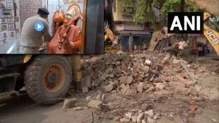 hanuman temple demolished in the delhi