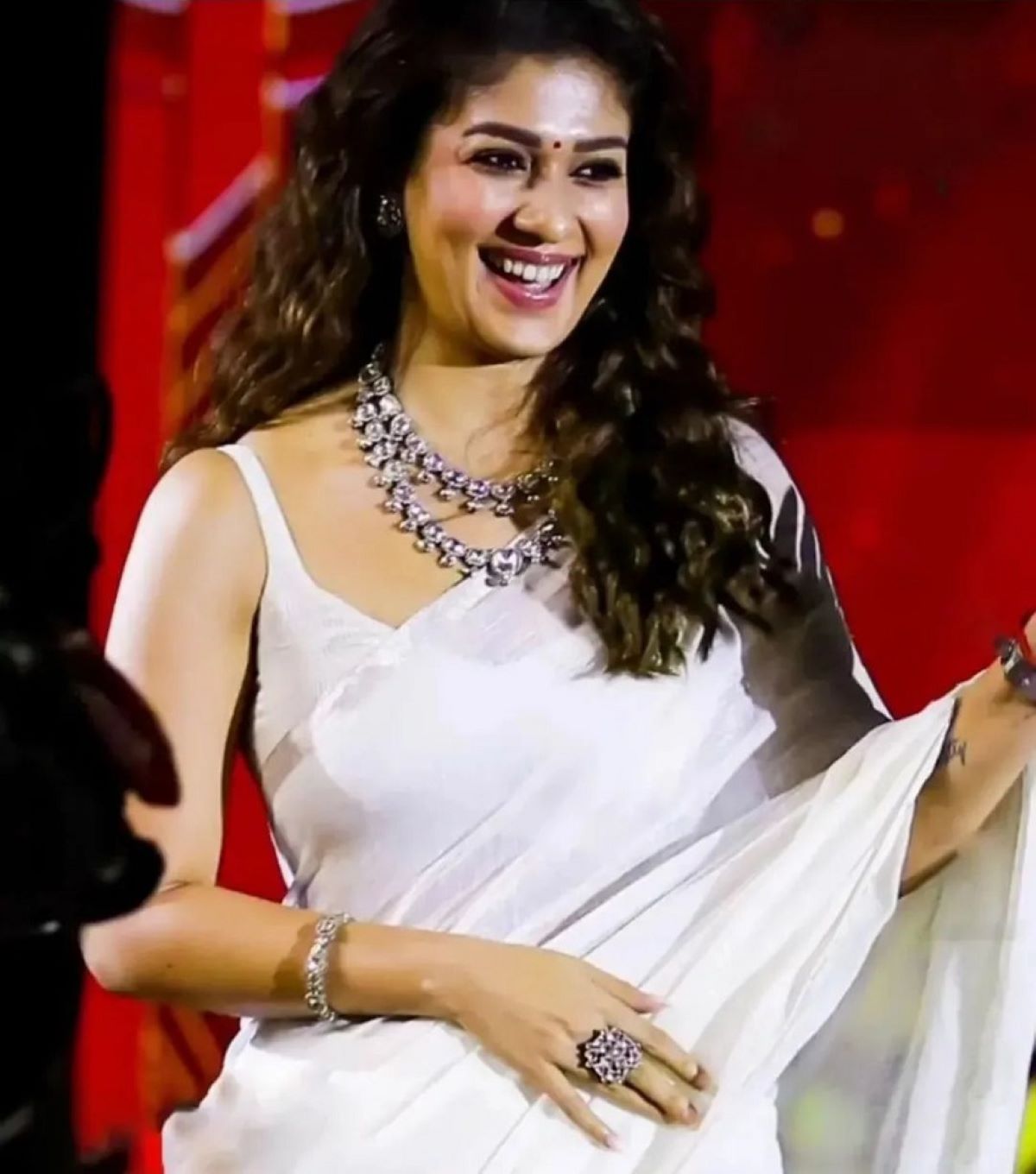 Nayanthara Photos | Jawan Actress Nayanthara | Shah Rukh Khan Actress | Nayanthara News in Gujarati
