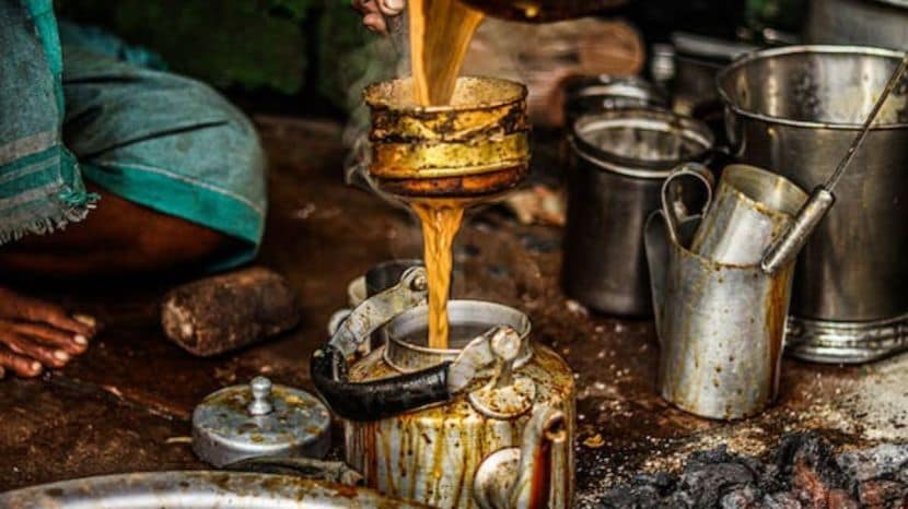 याविषयी आयुर्वेद तज्ज्ञ डॉ. दीक्षा भवसार-सावलिया सांगतात, “जवळपास ६४ टक्के भारतीय लोकांना चहा पिणे आवडते; पण त्यातील ३० टक्के लोक संध्याकाळी चहा पितात.” (Photo : Pexels)