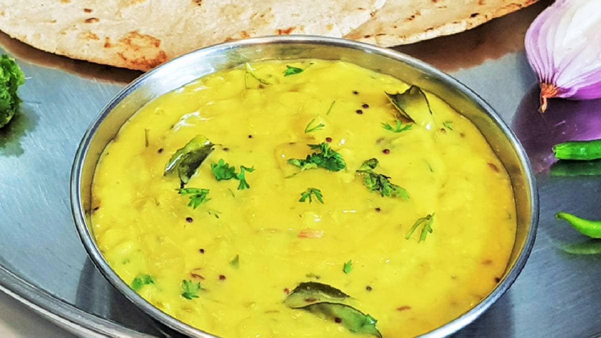 Marathi zunka recipe Easy zunka recipe in marathi Marathi zunka bhakar easy way