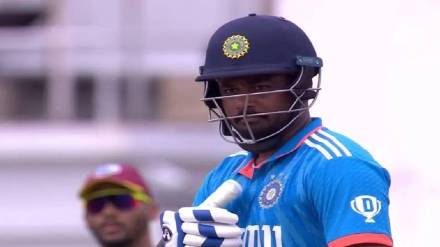 Akash Chopra's reaction to India's batting order