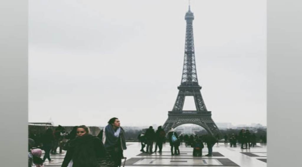 Attack Near Eiffel Tower