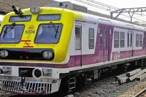 signal failure, churchgate station, morning, western railway, local services, mumbai central