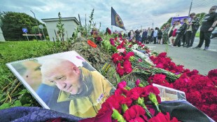 Yevgeny Prigozhin dead in airplane accident
