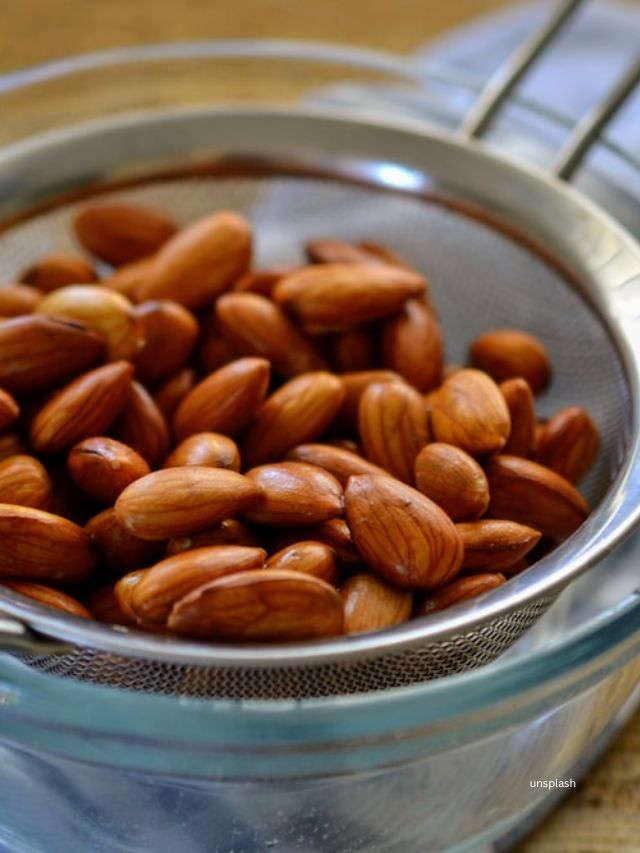soaked almonds (unsplash)
