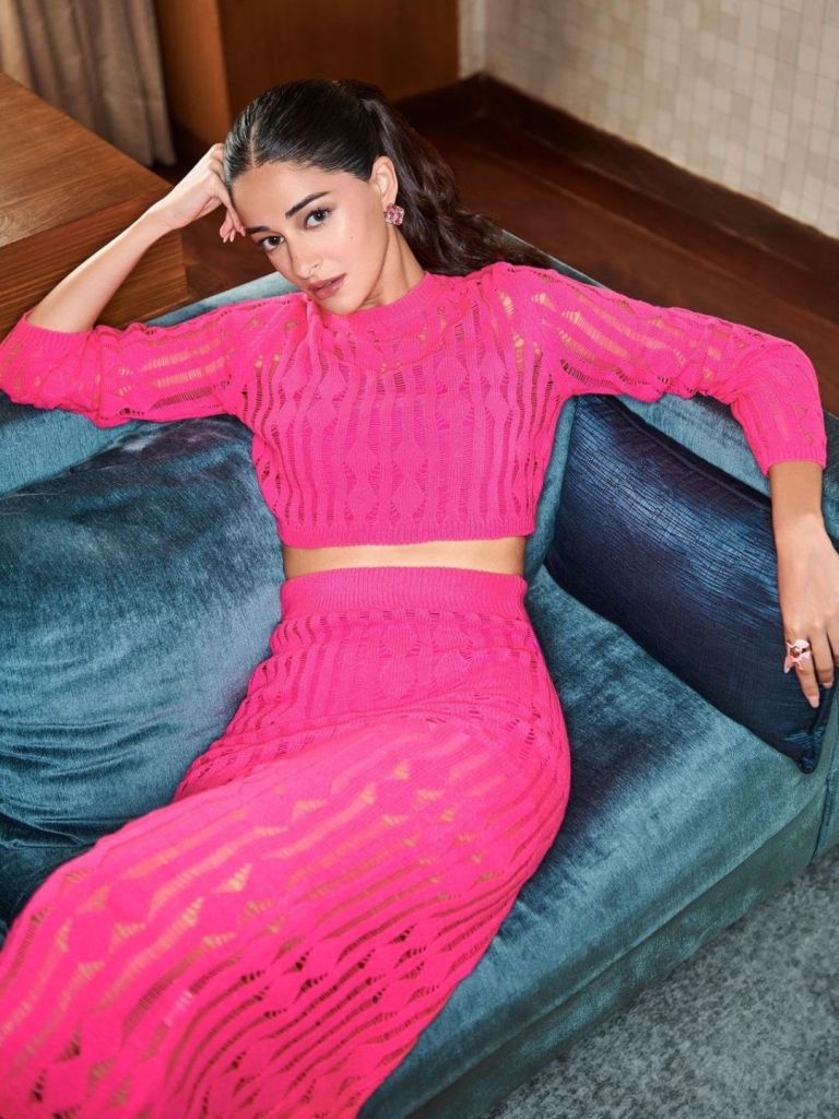 Ananya Panday Ananya Panday Photos| Ananya panday latest pics Ananya Pandey Boyfriend| Aditya Roy Kapoor