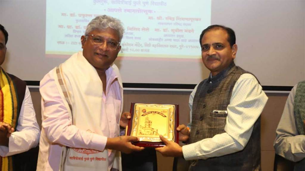 writer director kedar shinde lokshahir annabhau sathe award