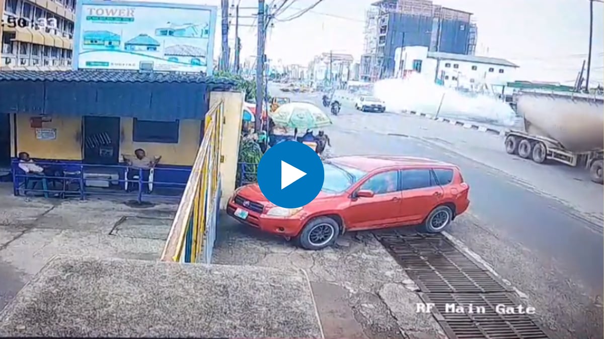 Plane Crashes On Busy Road Bursts Into Flame Watch Viral Video