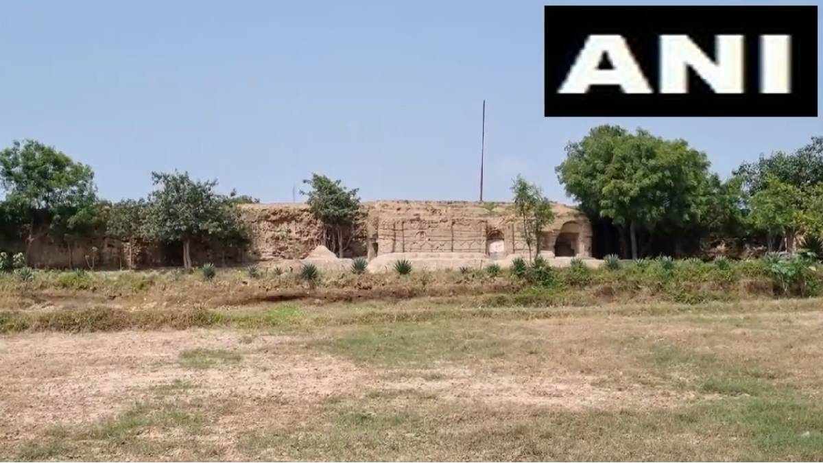 man builds two storey underground house in uttarpradesh