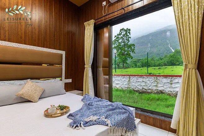 prajakta mali farmhouse 10