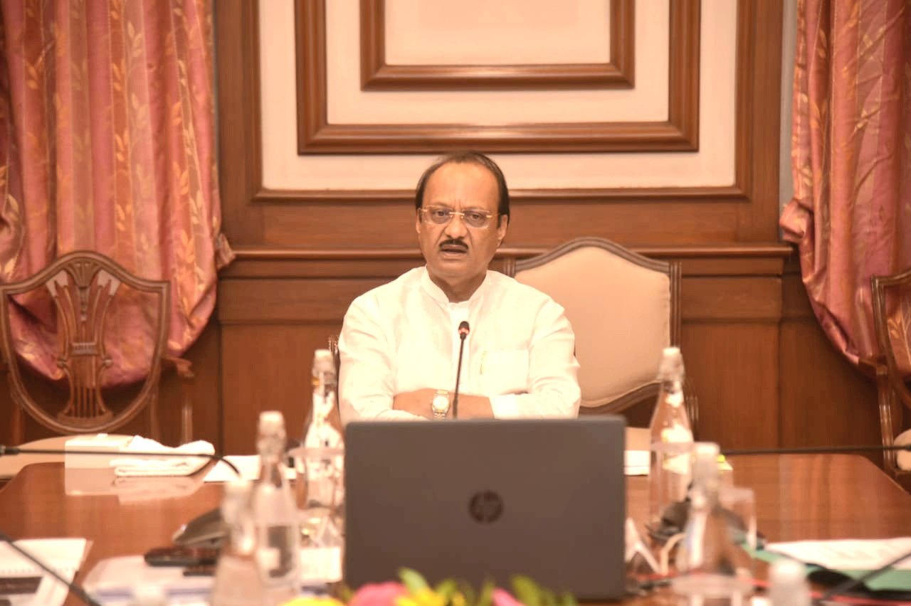 असं असलं तरी जोपर्यंत एखादी व्यक्ती १४५ चा जादुई आकडा गाठू शकत नाही. तोपर्यंत हे दिवा स्वप्नच राहतं - अजित पवार