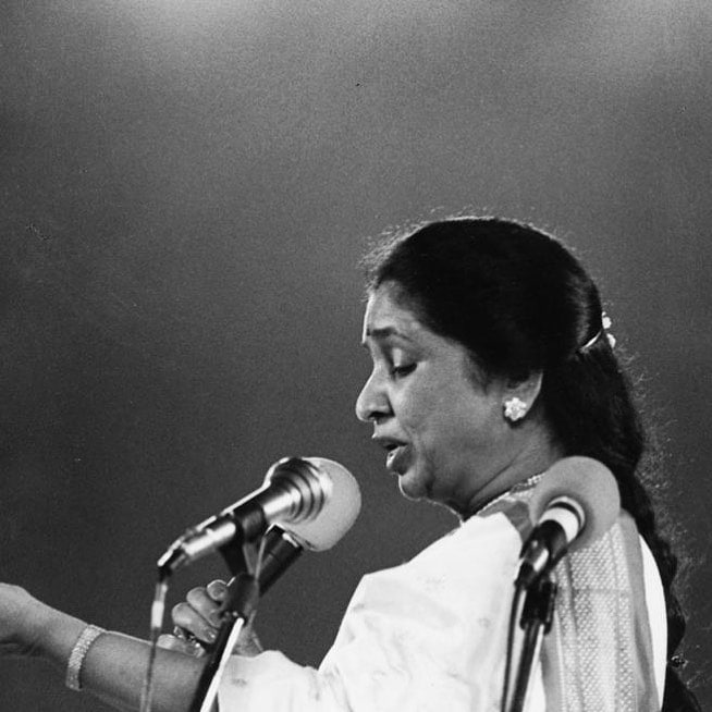 Asha Bhosle 