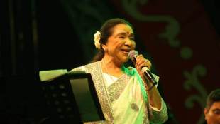 Singer Asha Bhosle Birthday Special