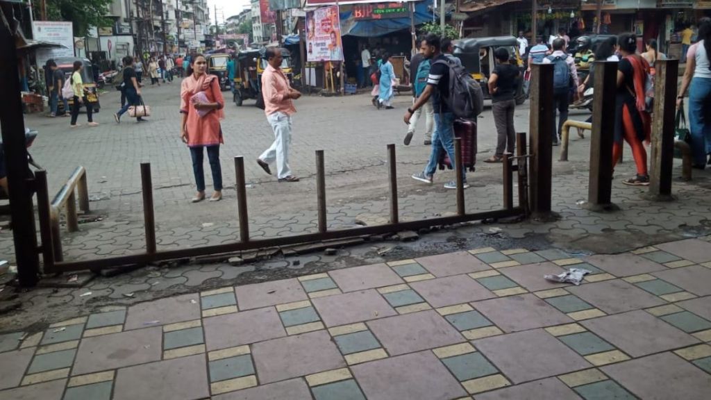 Dombivli railway station