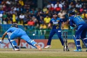 IND vs SL, Asia Cup: Team India down in front of Sri Lankan spinners set a challenge of just 214 runs to win