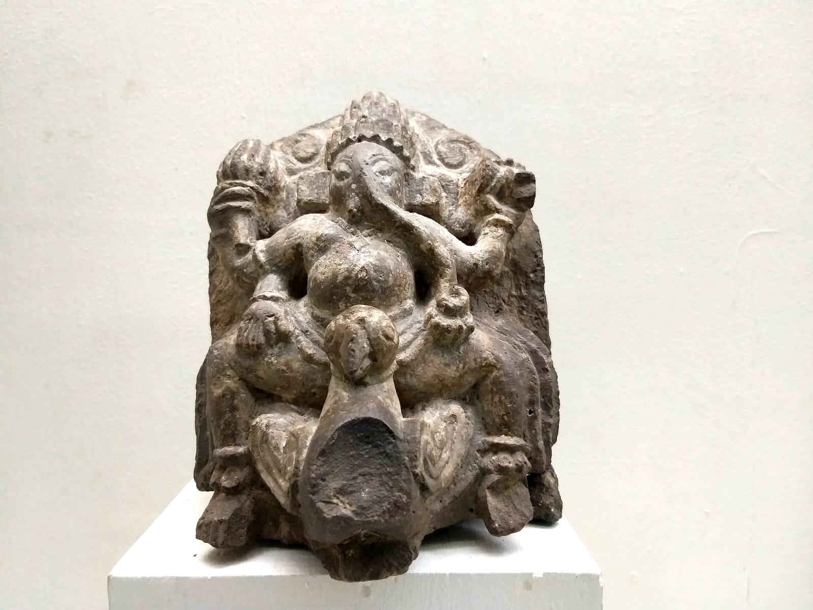 ancient Ganesha idols in Ter village