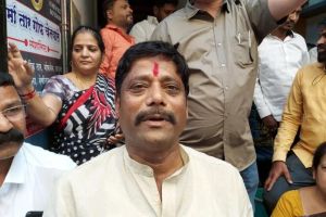 गणेश मंडळांच्या परिसरातील स्वच्छता, रस्ते दुरूस्तींची पाहणी; कसब्याचे आमदार रवींद्र धंगेकर यांनी केल्या ‘या’ सूचना MLA-Ravindra-Dhangekar