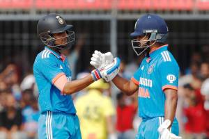 IND vs AUS 2nd ODI: दुखापतीनंतर श्रेयस अय्यरचे शानदार कमबॅक! टीका करणाऱ्यांना दिलं चोख प्रत्युत्तर, शुबमन गिलही शतकवीर IND vs AUS 2nd ODI Match Updates