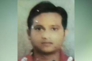 बुलढाणा-मलकापूर राज्य मार्गावर भीषण अपघात, अतिरक्तस्त्रावामुळे आरोग्य कर्मचारी घटनास्थळीच ठार accident on Buldhana Malkapur state road