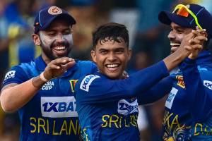 IND vs SL: श्रीलंकेच्या २० वर्षीय गोलंदाजाने टीम इंडियाच्या टॉप ऑर्डरला लावला सुरुंग, जाणून घ्या कोण आहे दुनिथ वेल्लालगे? who is Dunith Vellalaghe